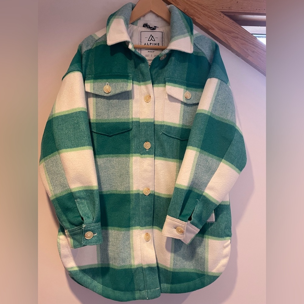 Alpine Designs Flannel Shacket - excellent condition